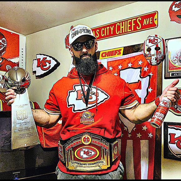 Meet your Posher, Derek - Picture 1 of 1